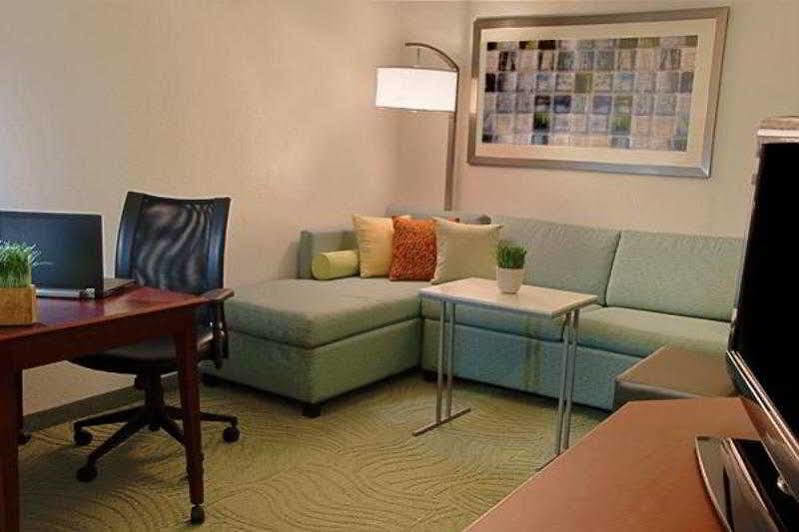 Springhill Suites By Marriott Tampa Westshore Exterior foto